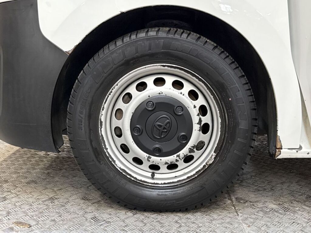 Toyota Proace 2017 Valkoinen