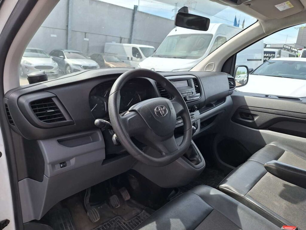 Toyota Proace 2017 Valkoinen