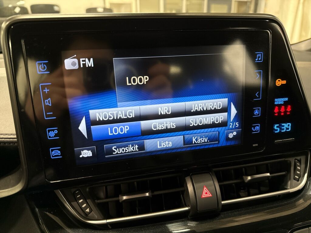 Toyota C-HR 2017 Hopea