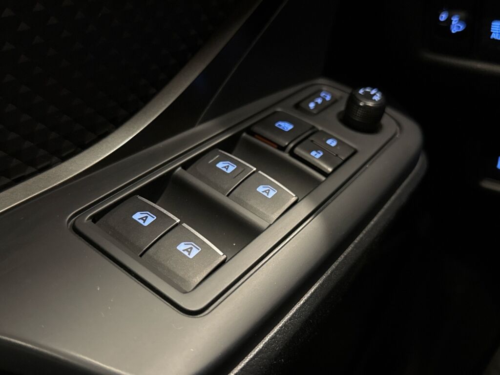 Toyota C-HR 2017 Hopea