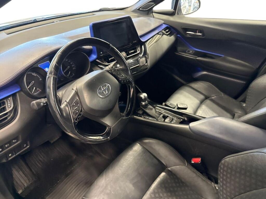 Toyota C-HR 2017 Hopea