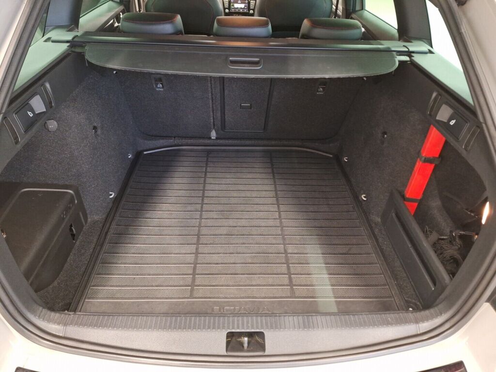 Skoda Octavia 2017 Harmaa