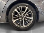 Toyota Avensis 2017 Harmaa