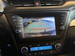 Toyota Avensis 2017 Harmaa