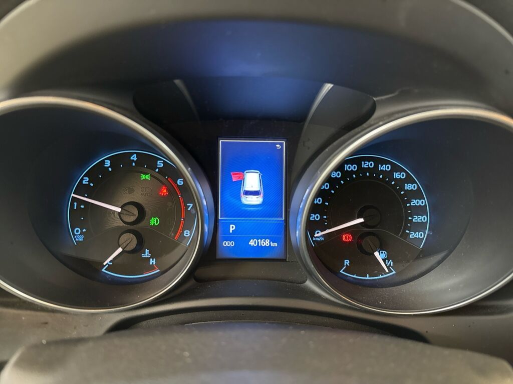 Toyota Auris 2017 Sininen