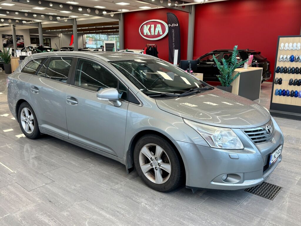Toyota Avensis 2009 Harmaa