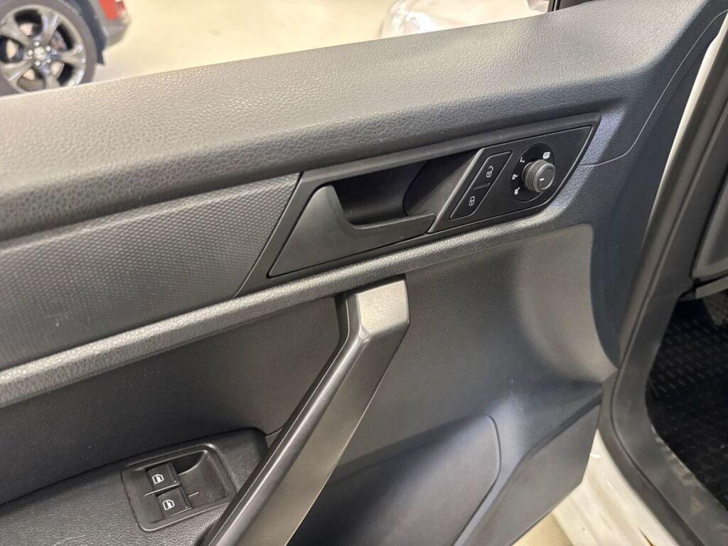 Volkswagen Caddy 2017 Valkoinen