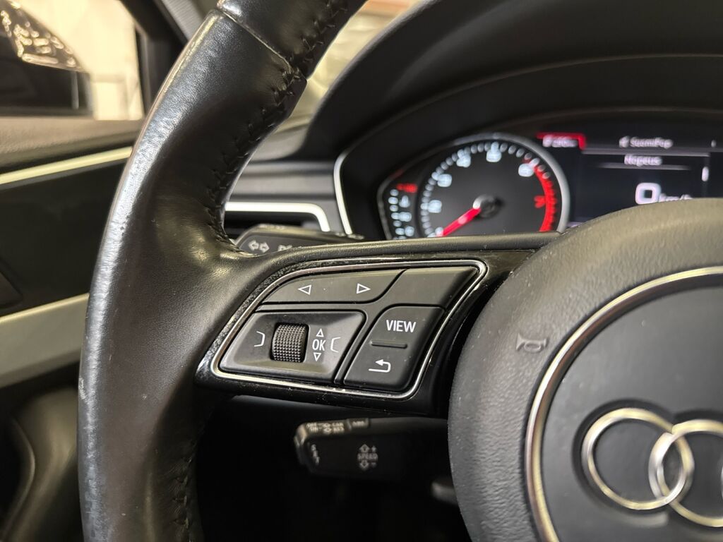 Audi A4 2017 Valkoinen