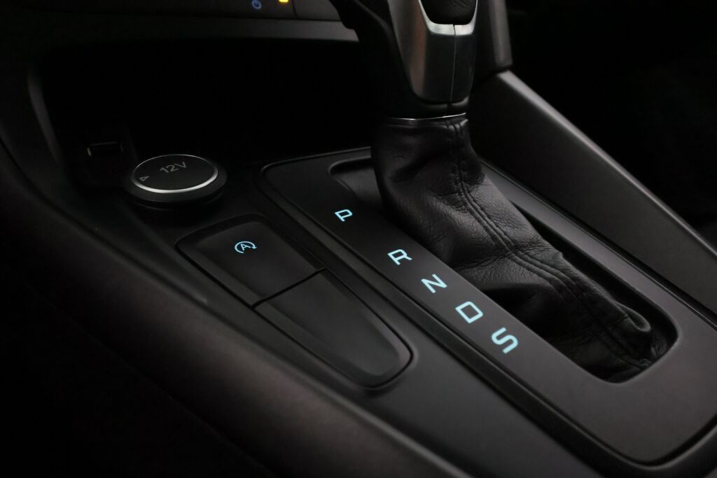 Ford Focus 2017 Valkoinen