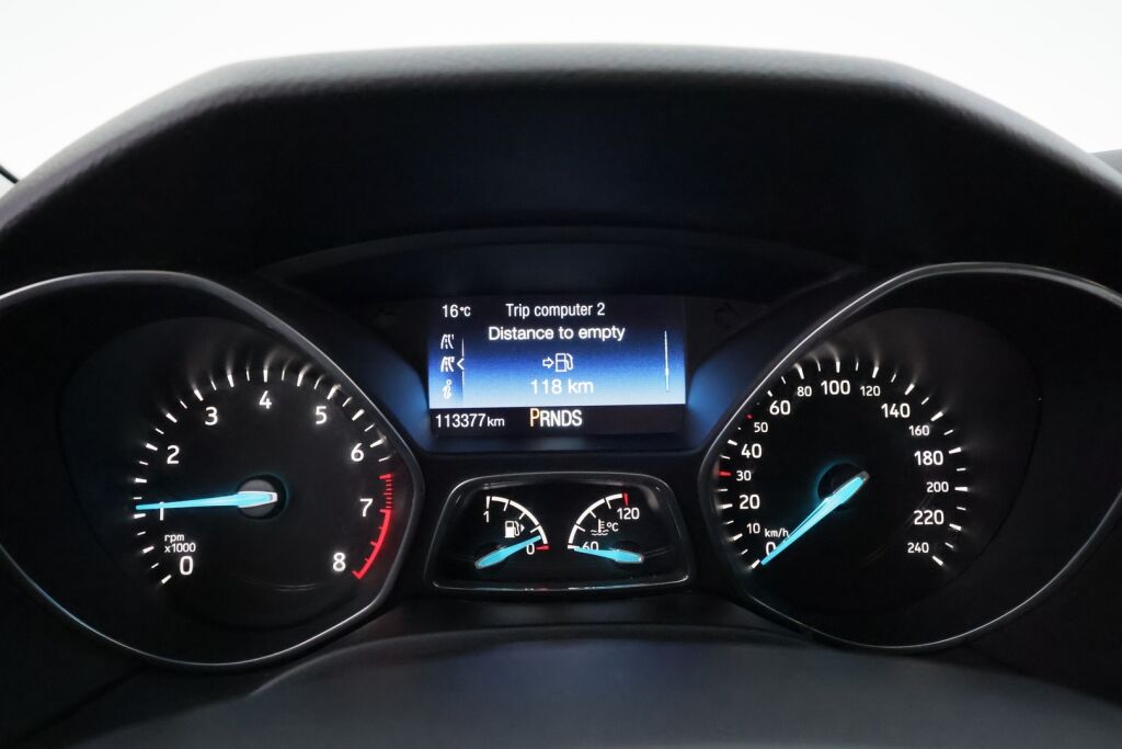 Ford Focus 2017 Valkoinen