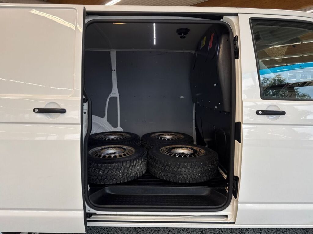 Volkswagen Transporter 2012, kuva 6/20