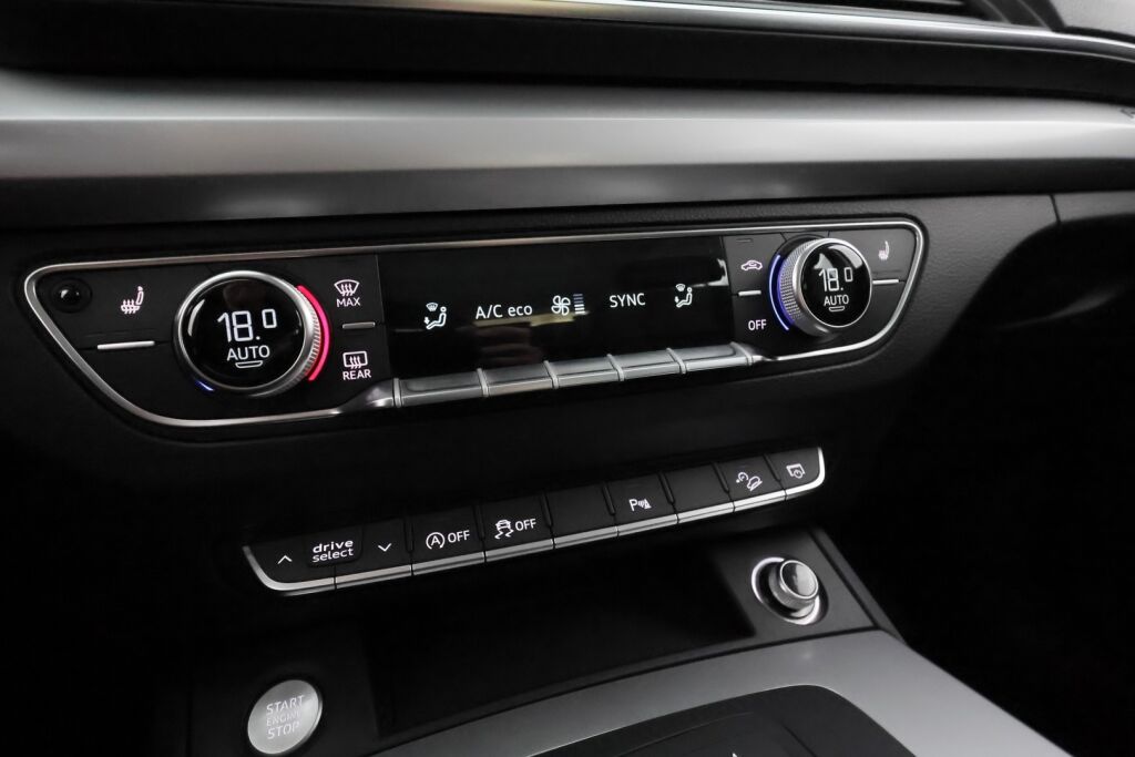 Audi Q5 2017 Vihreä