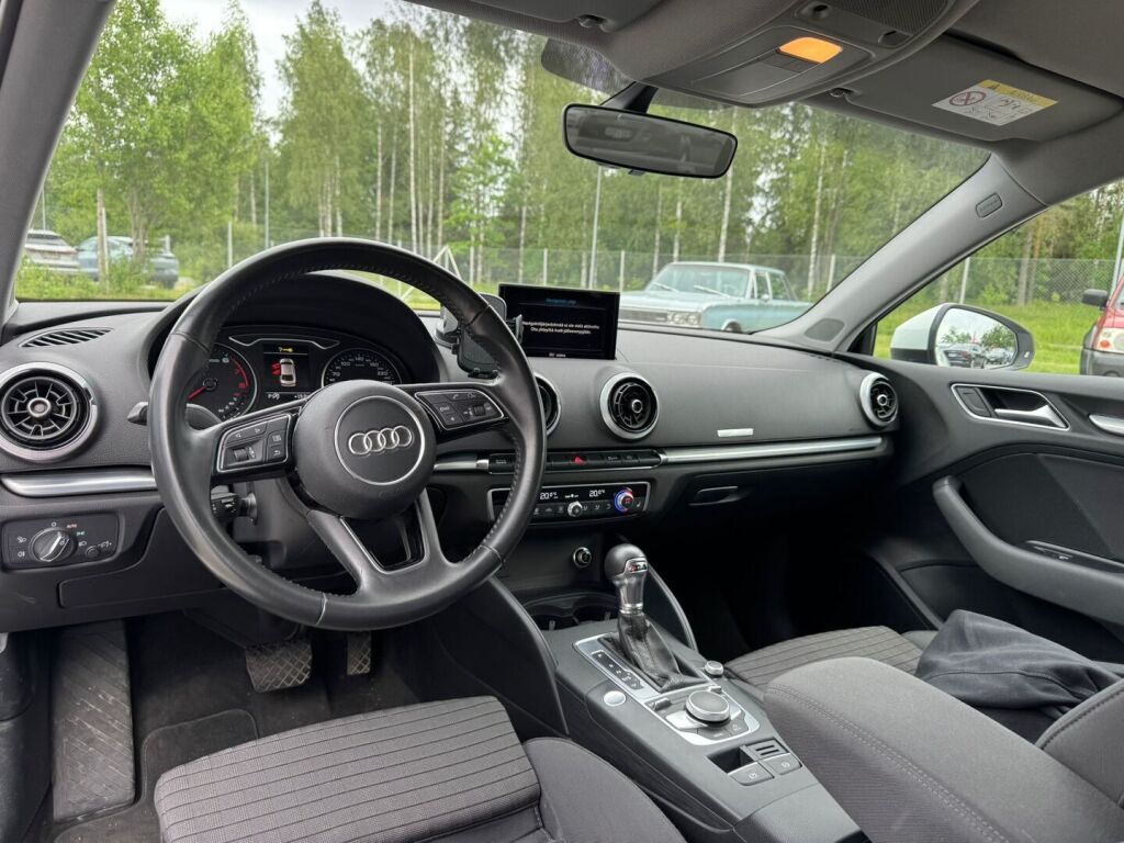 Audi A3 2018 Valkoinen