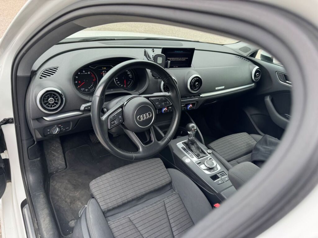 Audi A3 2018 Valkoinen