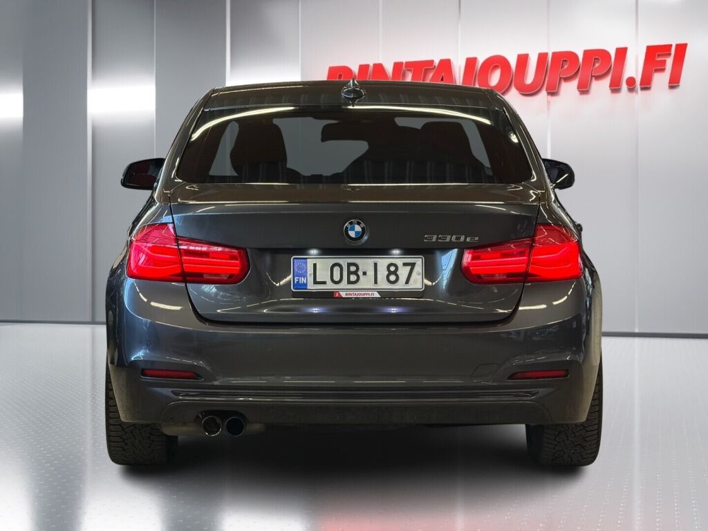 BMW 330 2017 Harmaa