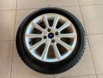 Ford Fiesta 2017 Punainen