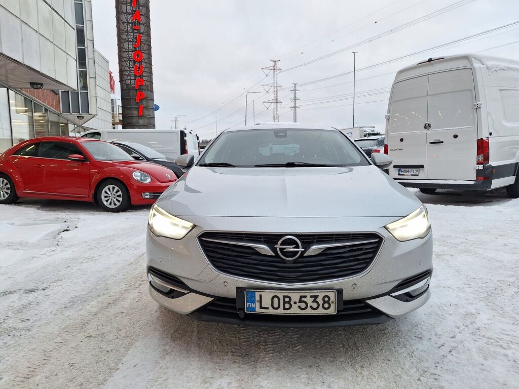 Opel Insignia 2018 Hopea