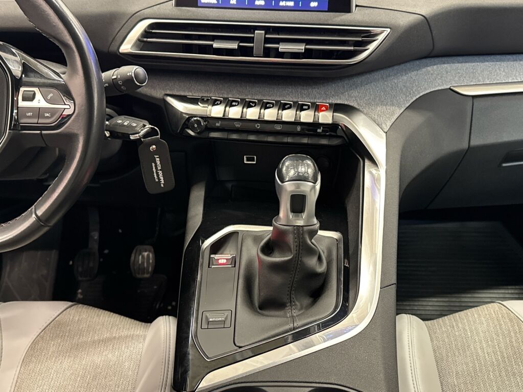 Peugeot 5008 2017 Harmaa