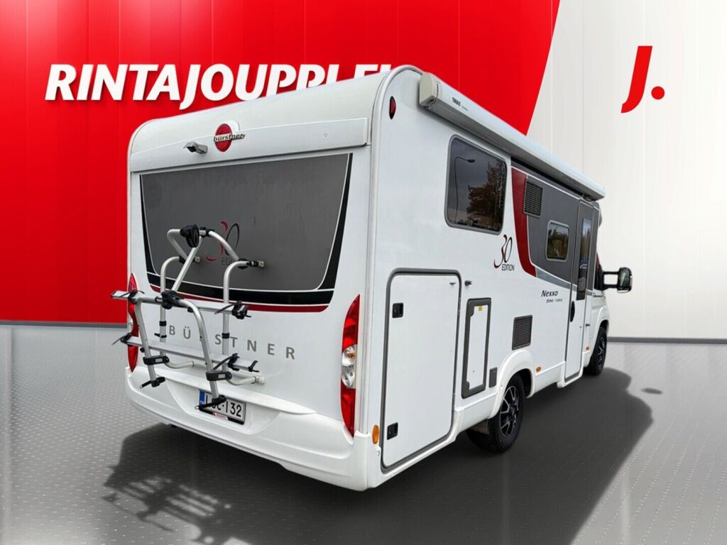 Bürstner NEXXO T690G 2017 Valkoinen