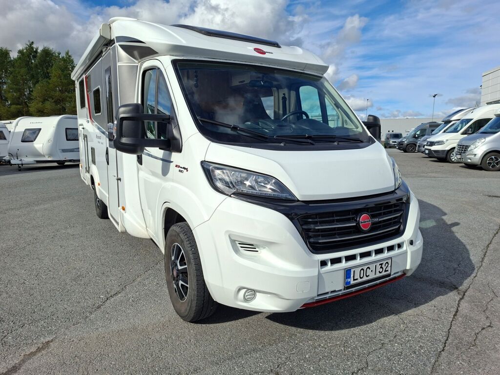 Bürstner NEXXO T690G 2017 Valkoinen