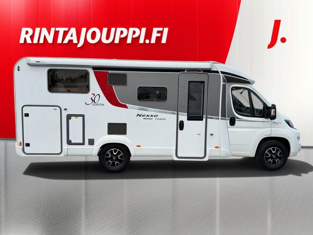 Bürstner NEXXO T690G 2017 Valkoinen