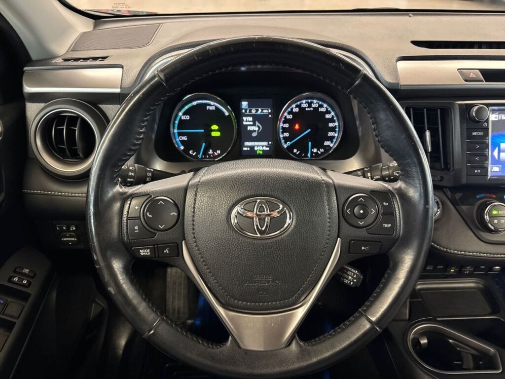 Toyota RAV4 2017 Harmaa