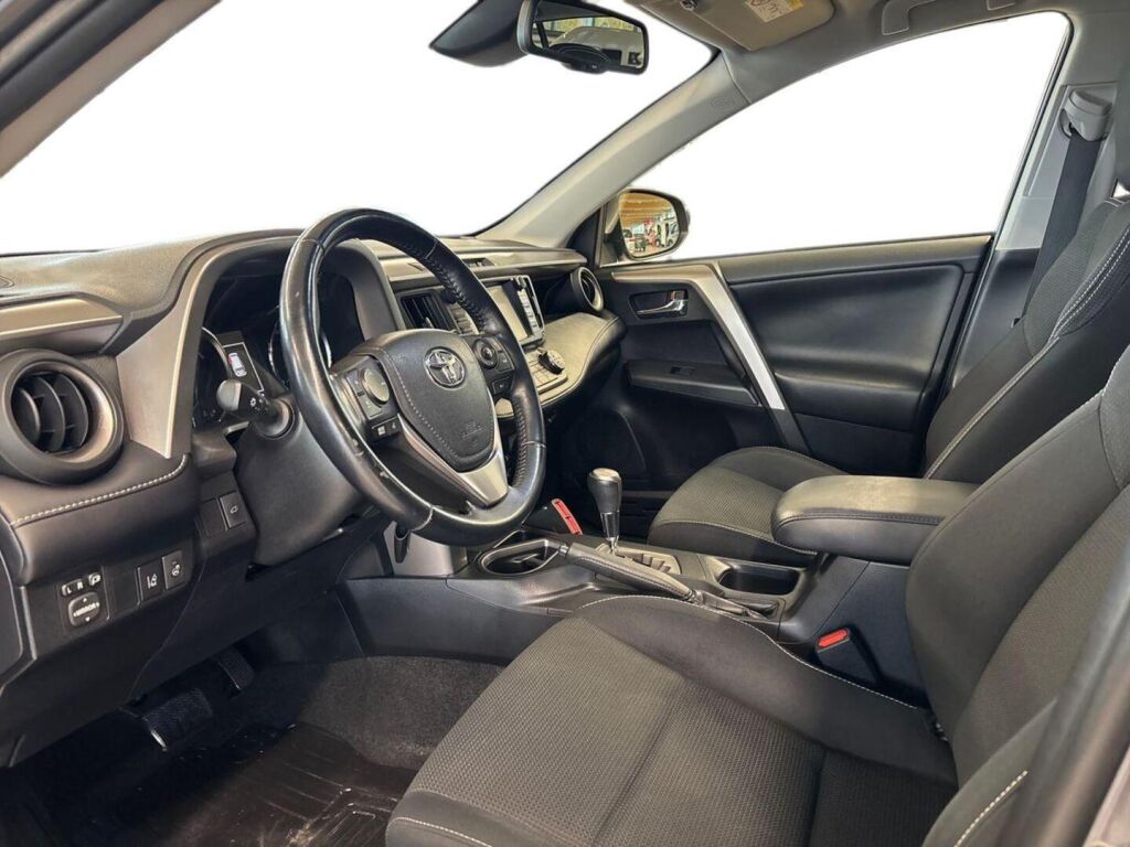 Toyota RAV4 2017 Harmaa