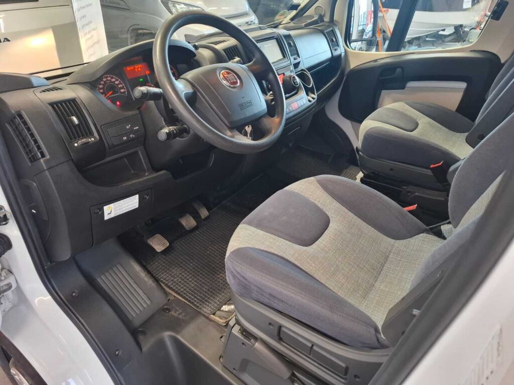 Dethleffs Trend T 7057 2016 Valkoinen