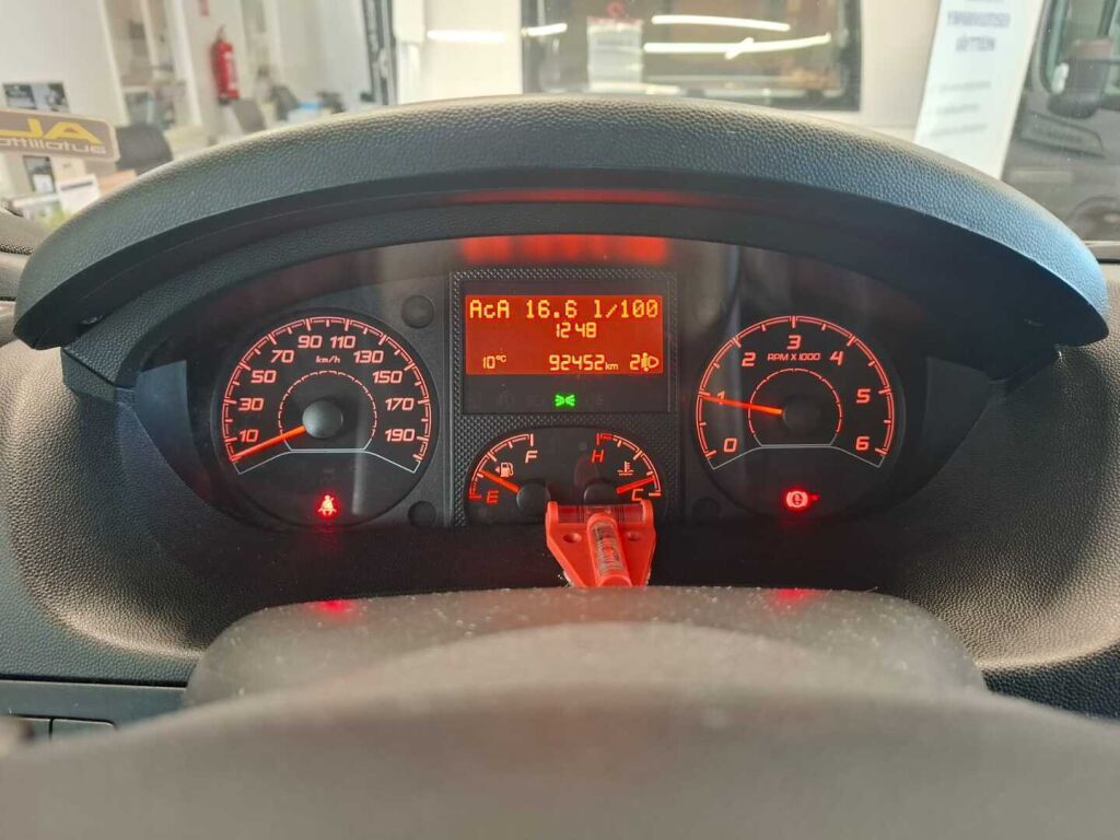 Dethleffs Trend T 7057 2016 Valkoinen