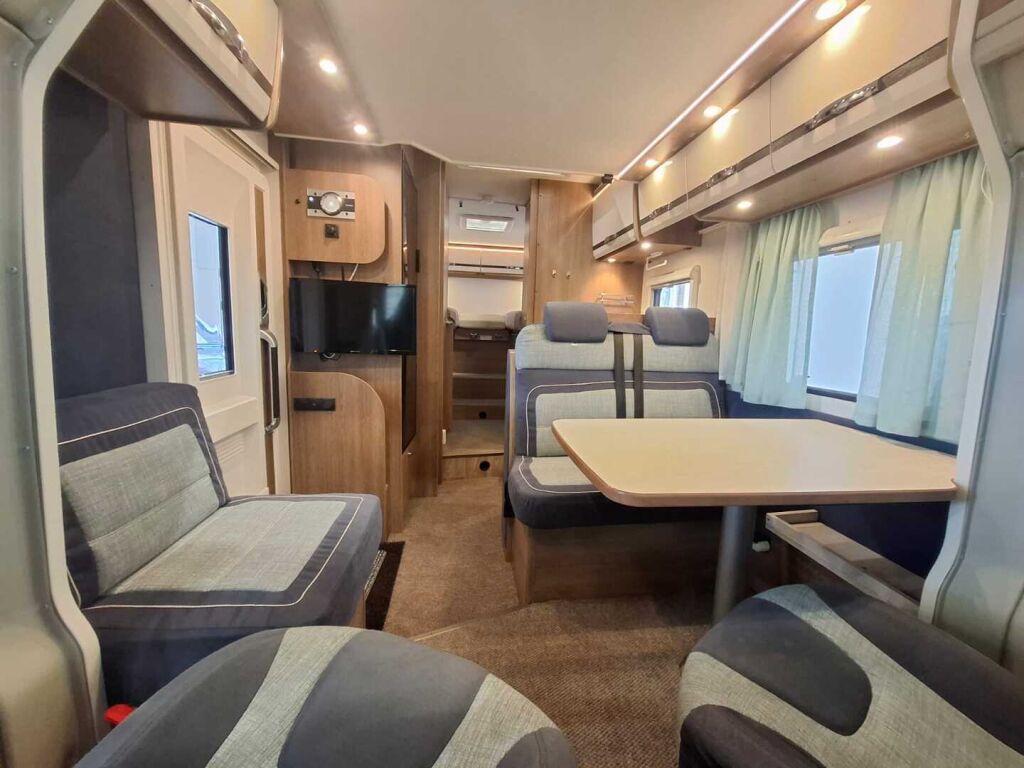 Dethleffs Trend T 7057 2016 Valkoinen