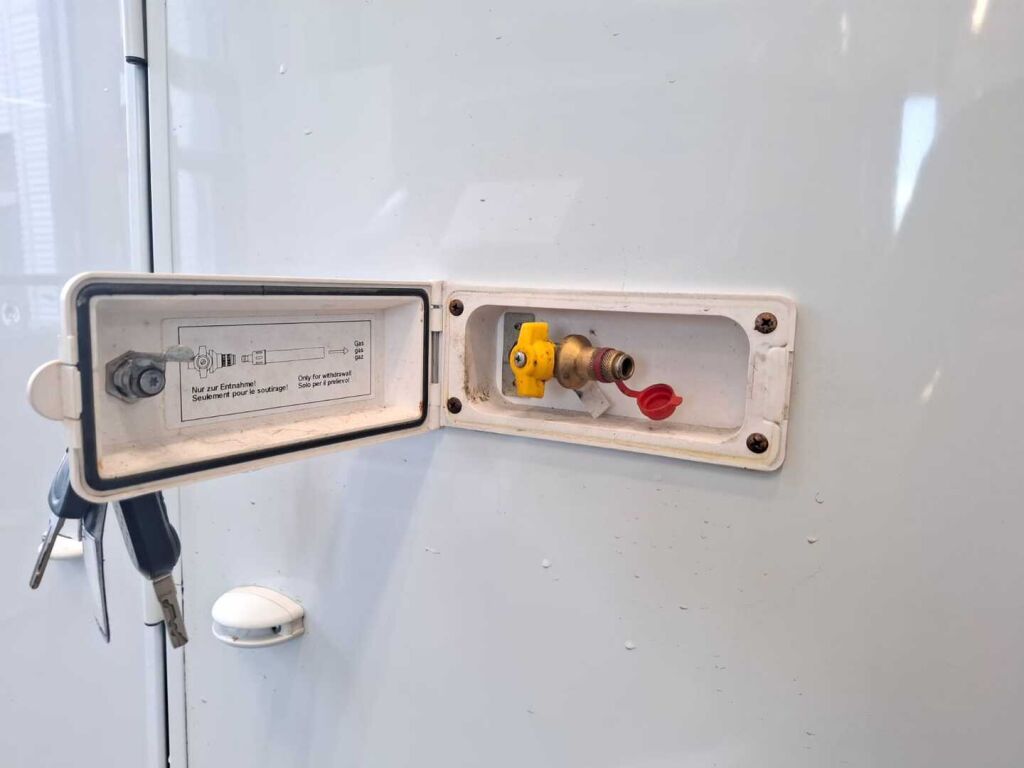 Dethleffs Trend T 7057 2016 Valkoinen