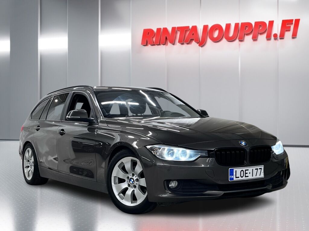 BMW 320 2012 Ruskea (beige)
