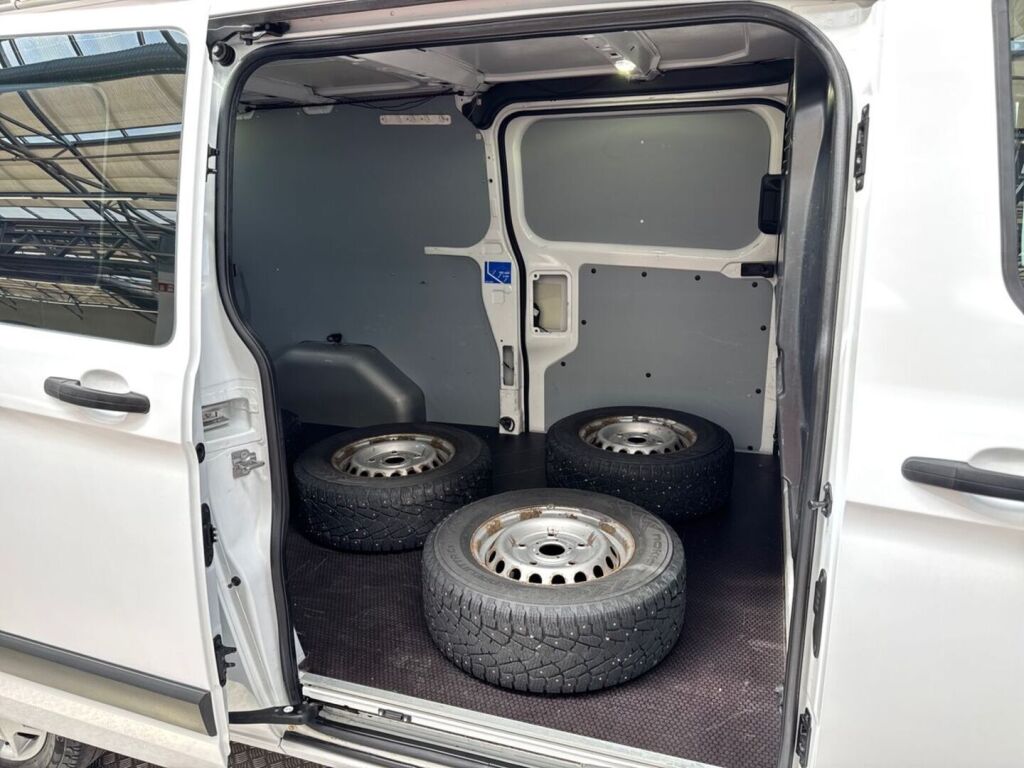 Ford Transit Custom 2017 Valkoinen