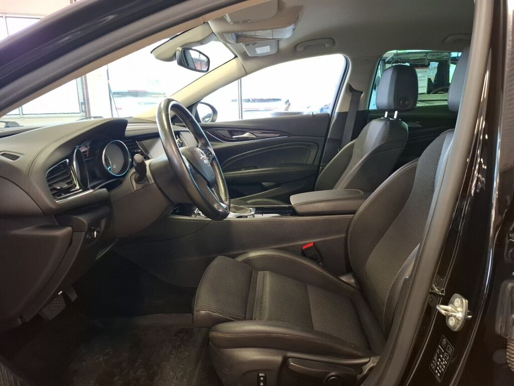 Opel Insignia 2017 Musta