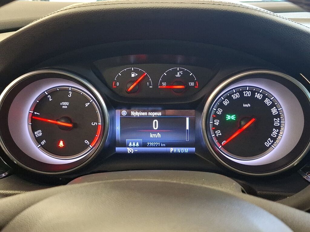 Opel Insignia 2017 Musta