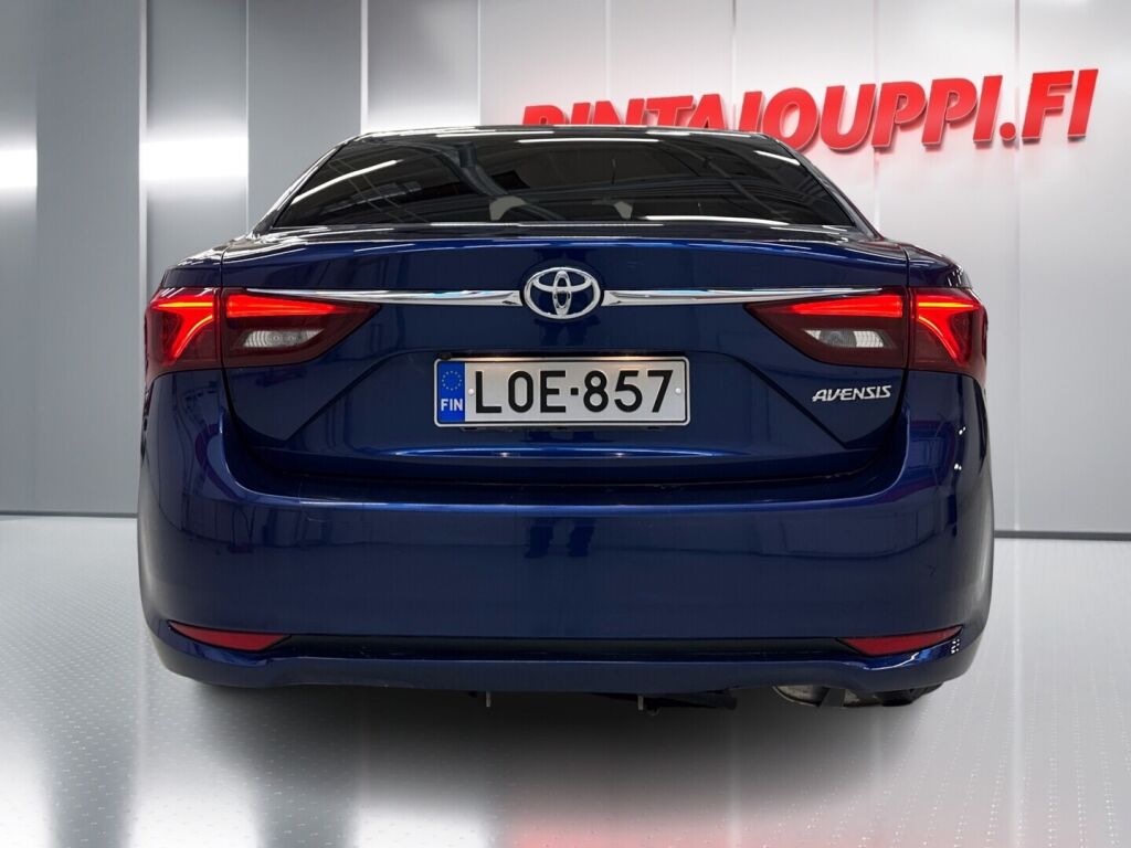 Toyota Avensis 2017 Sininen