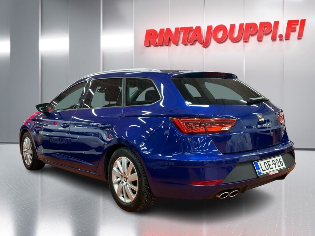 Seat Leon ST 2017 Sininen