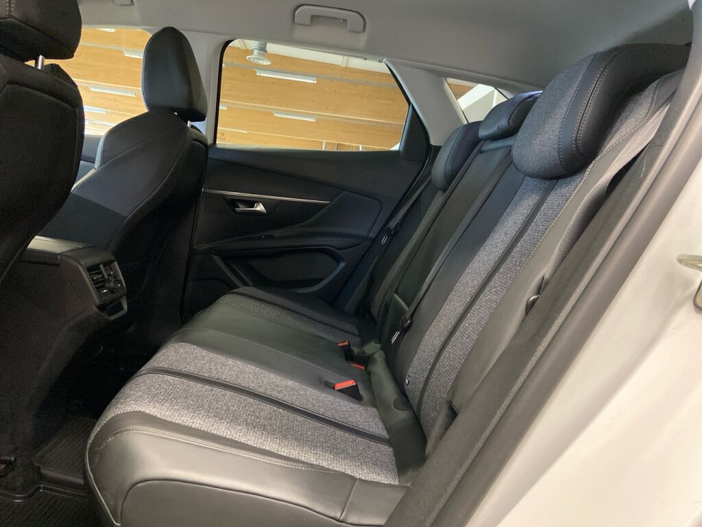 Peugeot 3008 2017 Valkoinen