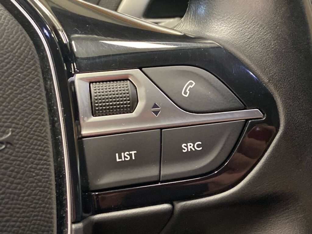 Peugeot 3008 2017 Valkoinen