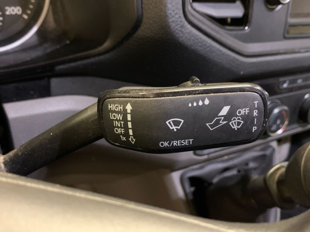 Volkswagen Crafter 2017 Valkoinen