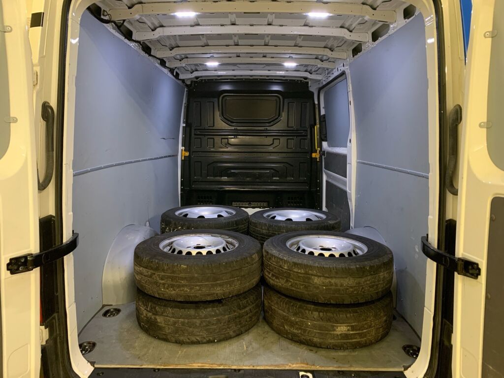 Volkswagen Crafter 2017 Valkoinen