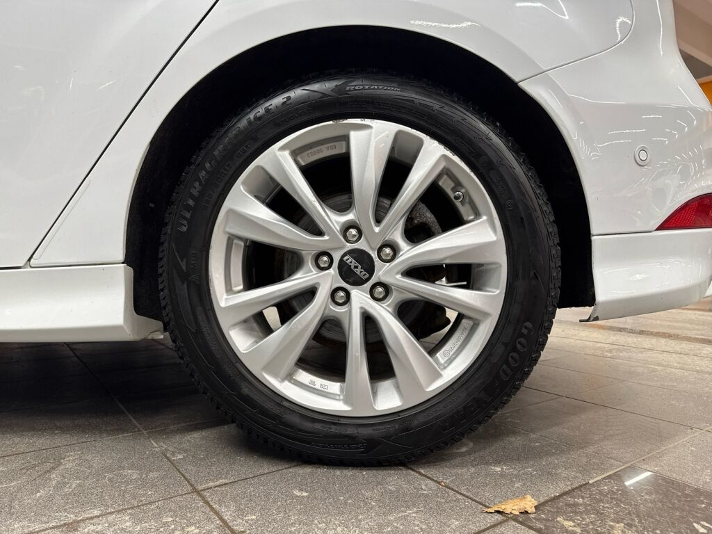 Ford Focus 2017 Valkoinen