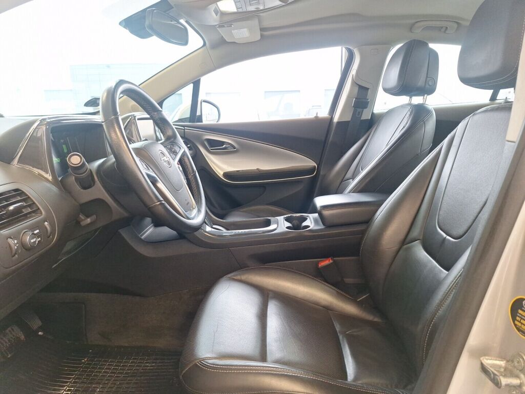 Opel Ampera 2012 Hopea