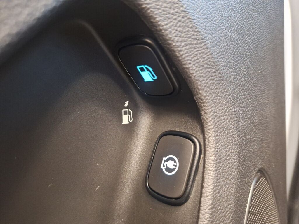 Opel Ampera 2012 Hopea