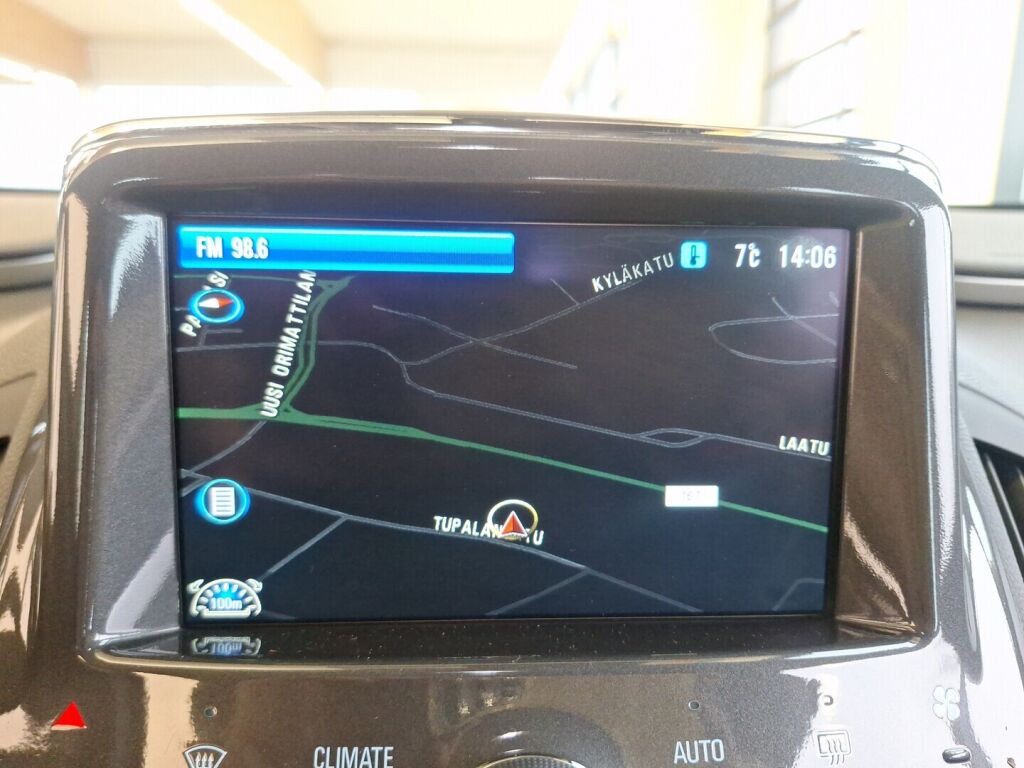 Opel Ampera 2012 Hopea