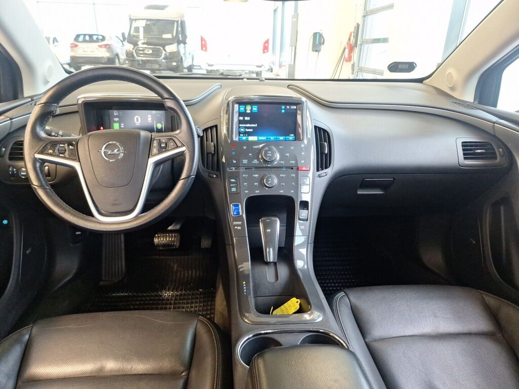 Opel Ampera 2012 Hopea