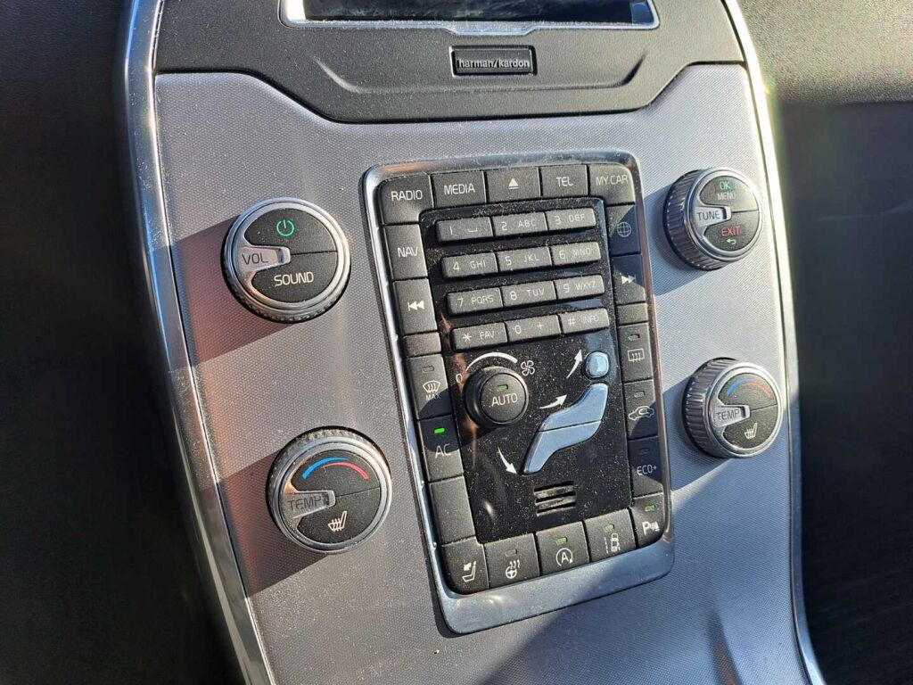 Volvo S80 2016 Musta