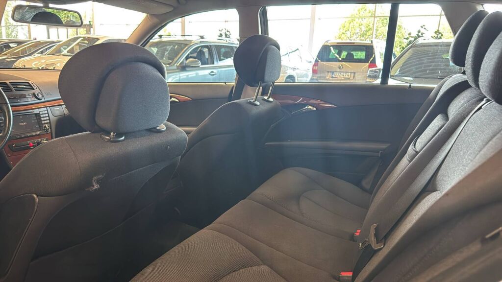 Mercedes-Benz E 2008 Hopea