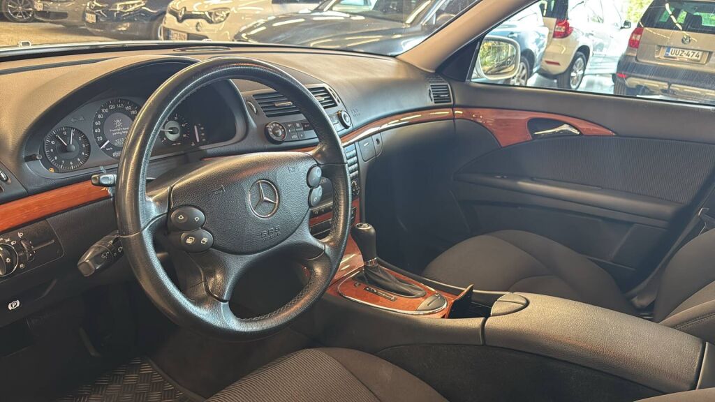 Mercedes-Benz E 2008 Hopea