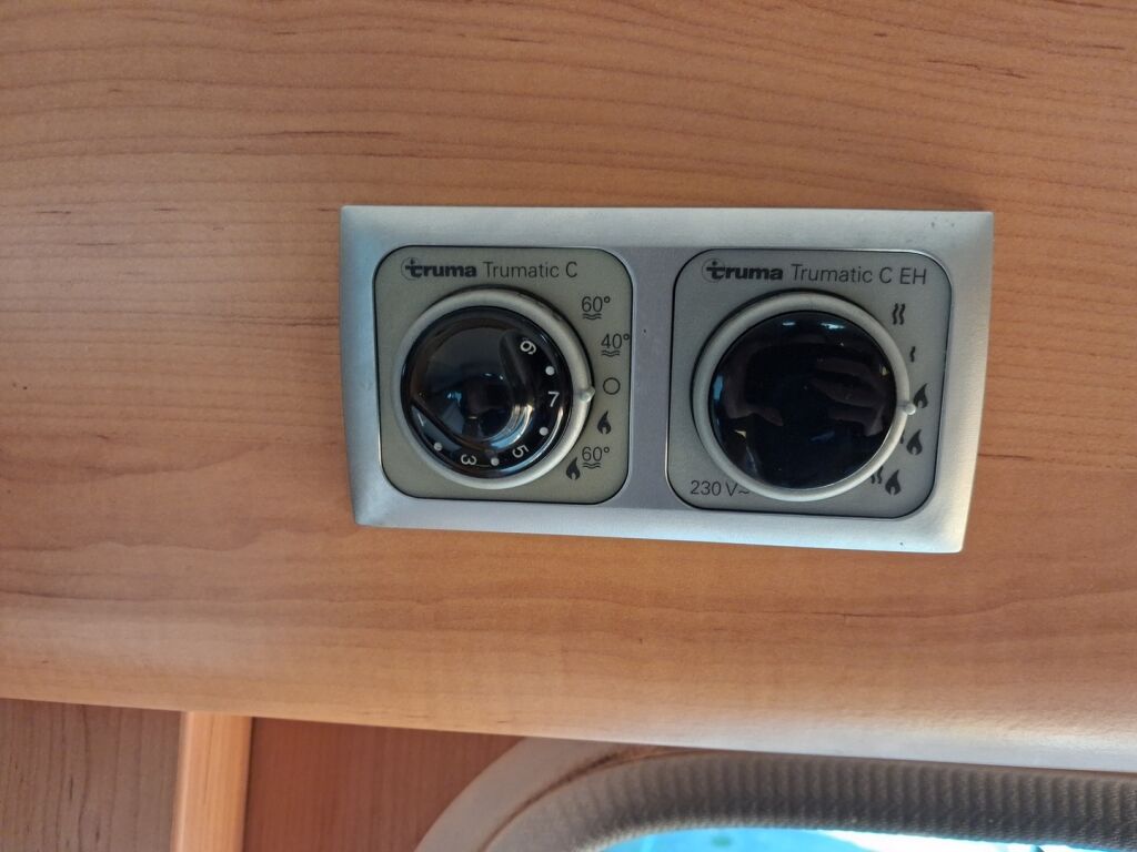 Hymer Van T 522 2006 Harmaa